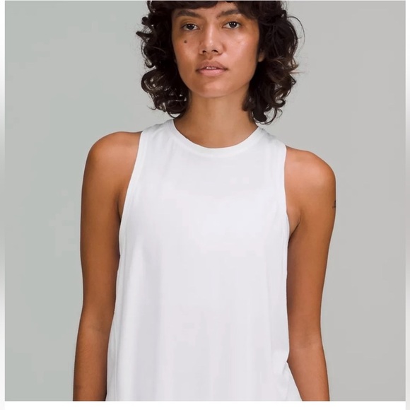 Lululemon all tied up tank tops size 4 - Picture 2 of 10
